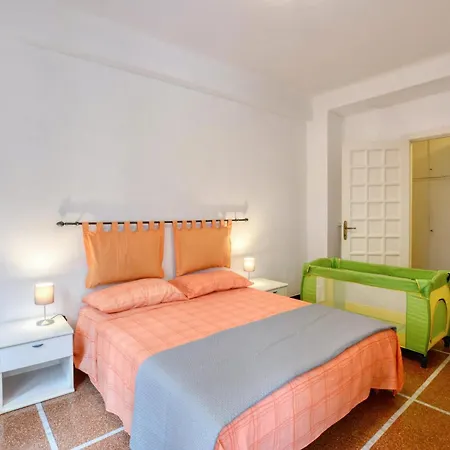 In With Wifi Apartman Recco