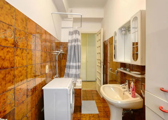 아파트 In With Wifi